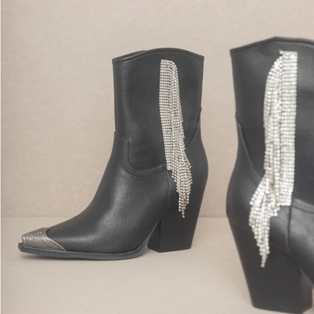 The Kai Rhinestone Fringe Etched Toe Cap Western Cowgirl Booties Boots Black